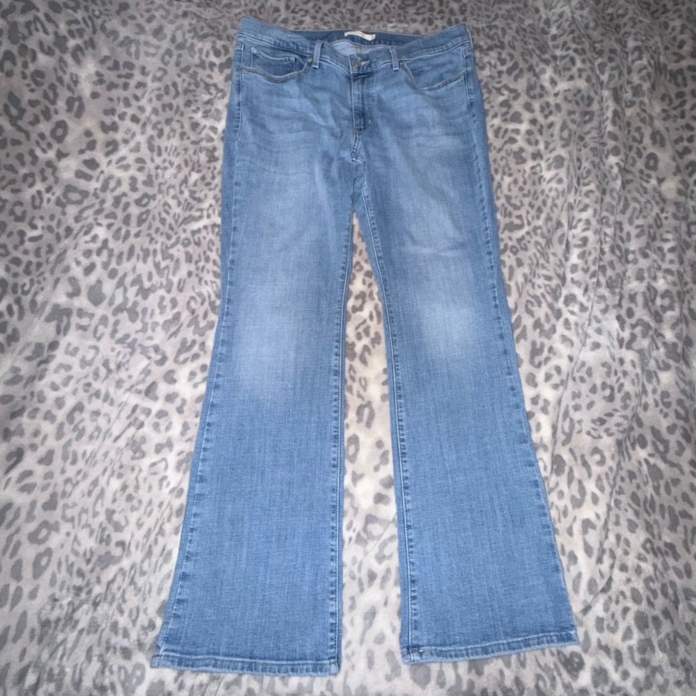Levis classic bootcut jeans